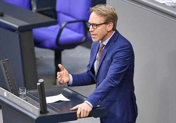 Bild vergr&ouml;&szlig;ern: Parteien warnen vor Schaffung von Abschiebepolizei nach US-Vorbild