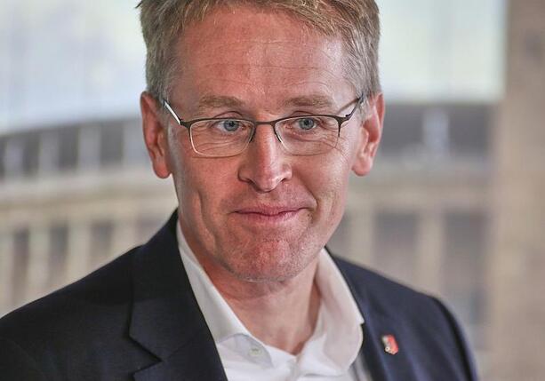 Bild vergr&ouml;&szlig;ern: Günther zeigt sich offen für Debatte um Teilzeitarbeit