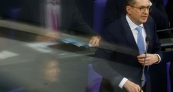 Bundesinnenminister Dobrindt sieht keinen Änderungsbedarf bei Teilzeit-Regelung