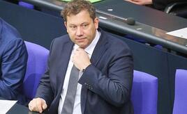 Klingbeil ruft Ressorts für Etat 2027 zu striktem Sparkurs auf