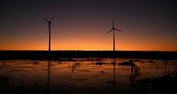 KfW-Studie: Strom aus Wind und Sonne ergänzen sich sehr gut