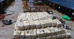 Europol: Drogenhändler nutzen U-Boote und Verstecke in Tiefkühlware