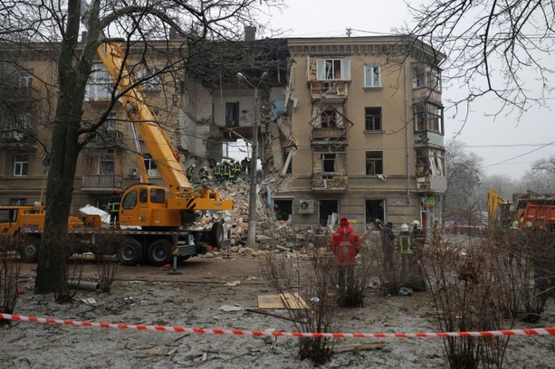 Bild vergr&ouml;&szlig;ern: Ukraine meldet sieben Tote und Schäden an Energieanlagen durch russische Angriffe