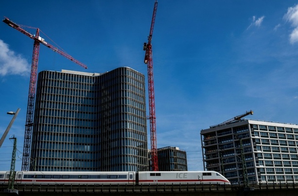 Bild vergr&ouml;&szlig;ern: Bahn und GDL setzen Tarifverhandlungen fort