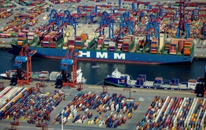 Zoll fängt 400 Kilogramm Heroin ab: Großschmuggel über Hamburger Hafen verhindert