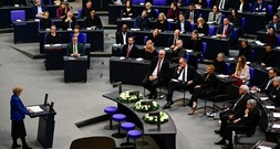 Bundestag: Holocaust-Überlebende Friedman warnt vor zunehmendem Antisemitismus