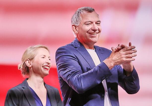 Bild vergr&ouml;&szlig;ern: Schwerdtner und van Aken wollen erneut für Linkenspitze kandidieren