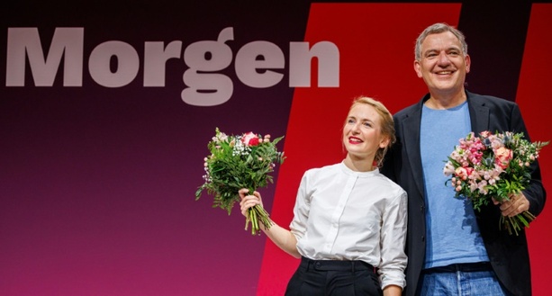 Bild vergr&ouml;&szlig;ern: Linken-Parteispitze will bei Parteitag im Juni erneut kandidieren