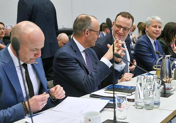 Bild vergr&ouml;&szlig;ern: Unionsfraktion zufrieden mit Koalitionsgipfel