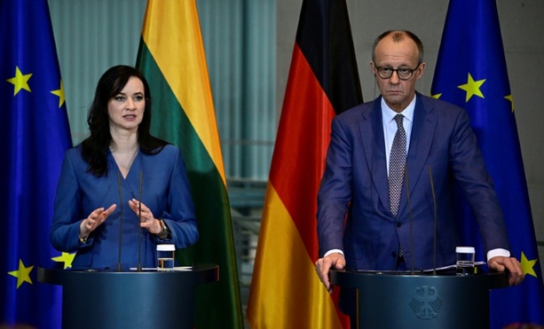 Bild vergr&ouml;&szlig;ern: Merz prangert tägliche Kriegsverbrechen Russlands in der Ukraine an