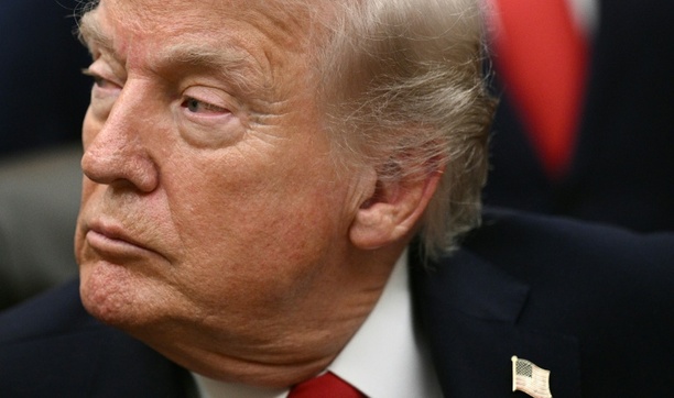 Bild vergr&ouml;&szlig;ern: Verkauf von Erdöl an Kuba: Trump droht Staaten mit zusätzlichen Zöllen