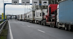 Lkw-Fahrer in Montenegro und Nordmazedonien beenden Blockade an EU-Außengrenze