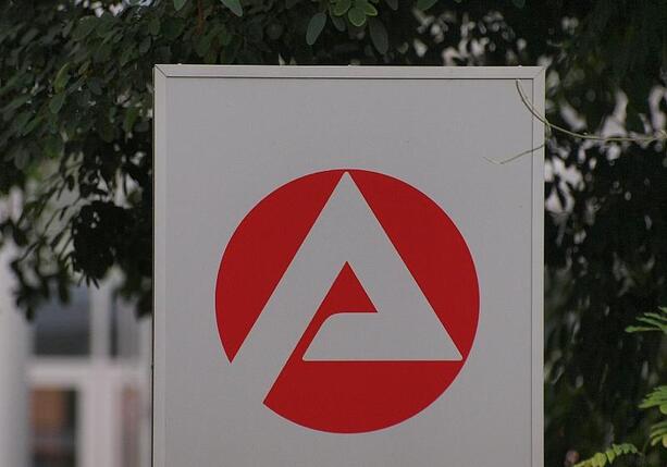 Bild vergr&ouml;&szlig;ern: Arbeitslosigkeit in Niedersachsen und Bremen steigt saisonbedingt an