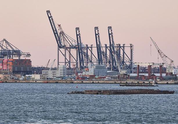 Bild vergr&ouml;&szlig;ern: Bruttoinlandsprodukt zum Jahresausklang gestiegen