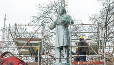 Wien: Aktivisten für dauerhafte Entfernung von Statue antisemitischen Bürgermeisters