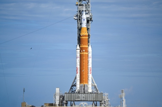 Bild vergr&ouml;&szlig;ern: Nasa verschiebt Start der Mondmission wegen Kälte in Florida