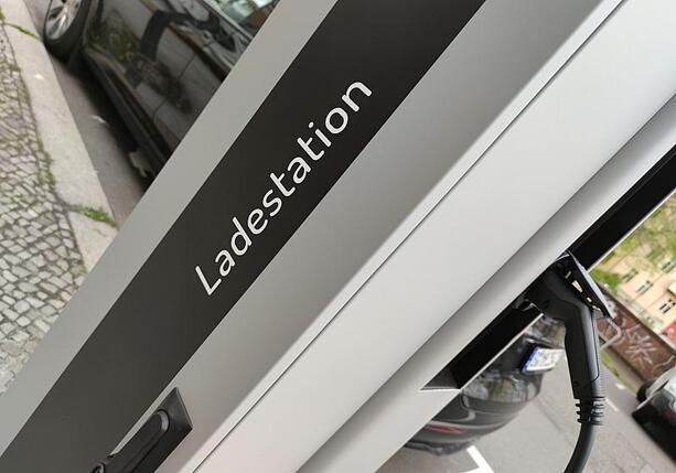 Bild vergr&ouml;&szlig;ern: Verfassungsschutz warnt vor Fernzugriff auf chinesische E-Autos