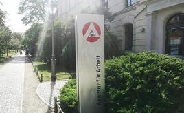 IW-Studie: Geringverdiener ziehen Hunderttausende aus dem System