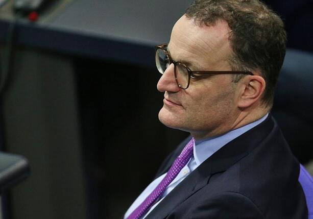 Bild vergr&ouml;&szlig;ern: Spahn will wieder über nukleare Teilhabe reden