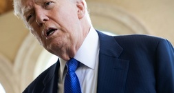 Trump gibt sich von Chamenei-Drohung unbeeindruckt und setzt auf Einigung mit Iran