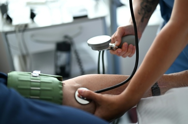 Bild vergr&ouml;&szlig;ern: Sterblichkeit wegen Krebs sinkt - aber noch immer zweithäufigste Todesursache