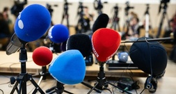 Reporter ohne Grenzen: 55 Angriffe auf Journalisten 2025 in Deutschland