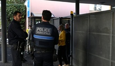 Messerangriff an Schule in Frankreich: 14-Jähriger verletzt Lehrerin lebensgefährlich