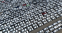 Umfrage: Unternehmen in deutscher Autoindustrie erwarten mehr Exporte