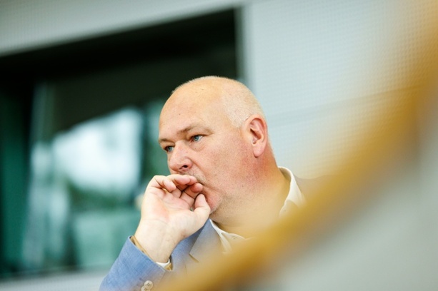 Bild vergr&ouml;&szlig;ern: Verdacht auf Verstoß gegen Belarus-Embargo: Razzia bei sächsischem AfD-Abgeordneten