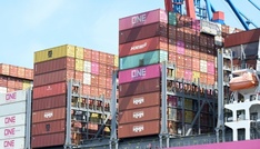 EU-Parlament setzt Umsetzung von US-Zolldeal aus dem vergangenen Jahr fort