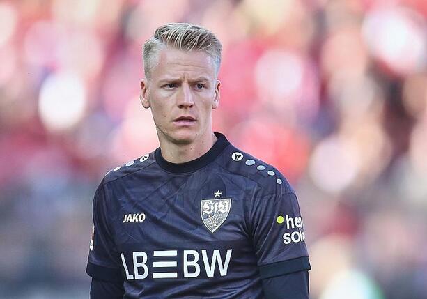 Bild vergr&ouml;&szlig;ern: VfB Stuttgart zieht gegen Kiel ins Pokal-Halbfinale ein