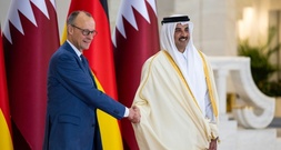 Merz würdigt Golfstaaten bei Reise als 