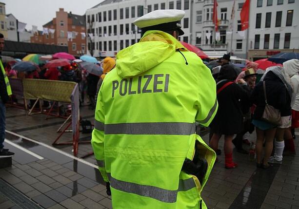 Bild vergr&ouml;&szlig;ern: GdP rechnet an Karneval mit abstrakter Terrorgefahr