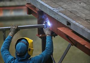 Arbeitnehmeranteil an Sozialbeiträgen wächst