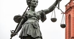 Kleinkind getötet: Trierer Prozess gegen Freund von Mutter wird neu aufgerollt