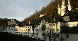 Ermittlungen wegen Vergewaltigung gegen Priester an französischer Schule