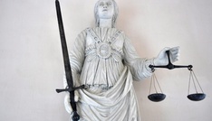 Urteil verschoben: Bundesverwaltungsgericht verhandelt weiter über Neonazisekte