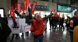 Nach Zugunglücken: Regierung und Lokführer in Spanien einigen sich auf Aktionsplan