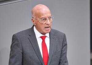 AfD-Politiker Lucassen will militärische Führungsrolle Deutschlands