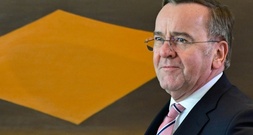 Pistorius hält Debatte um europäischen Atomschirm für 