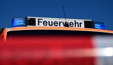 Feuerwehr: Kind stirbt nach Hochhausbrand im Osten Berlins