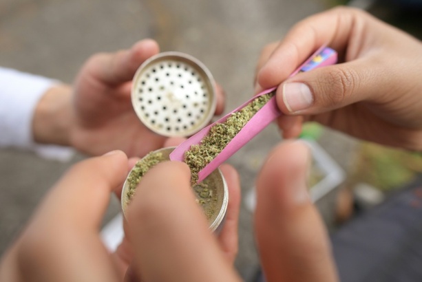 Bild vergr&ouml;&szlig;ern: Bundesgerichtshof verhandelt über Werbung für Cannabis auf Rezept