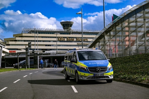 Bild vergr&ouml;&szlig;ern: Sicherheitsvorfall: Flugbetrieb in Köln/Bonn wenige Stunden unterbrochen