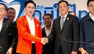 Wahlsieger in Thailand plant Koalition mit Partei von Ex-Regierungschef Thaksin