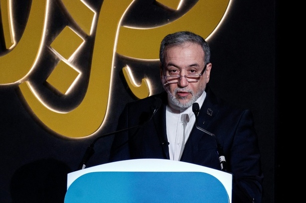 Bild vergr&ouml;&szlig;ern: Iranischer Außenminister zu neuen Atomgesprächen mit den USA in Genf