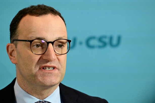 Bild vergr&ouml;&szlig;ern: Spahn will Sozialversicherungen an Einnahmen und Lebensarbeitszeit koppeln