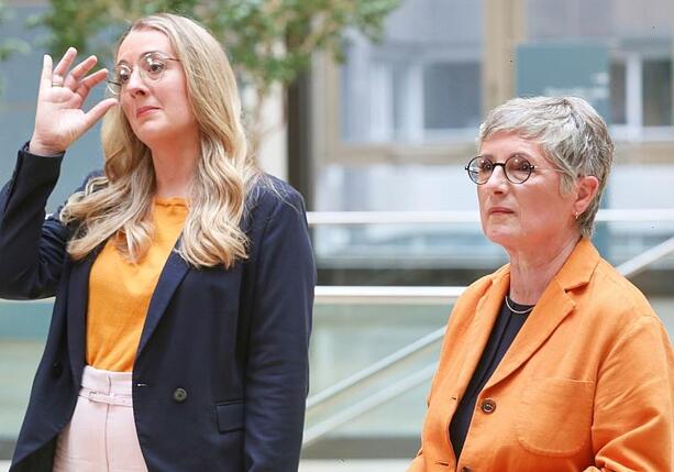 Bild vergr&ouml;&szlig;ern: Grüne bieten Merz Zusammenarbeit bei Sozialreformen an