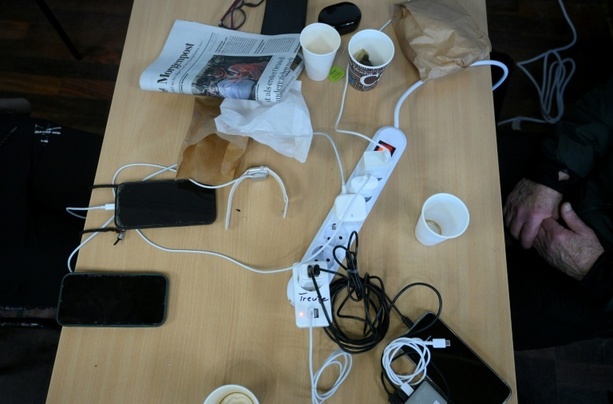 Bild vergr&ouml;&szlig;ern: Täter nutzt veraltete Bankverbindung: Betrug an Seniorin in Brandenburg scheitert