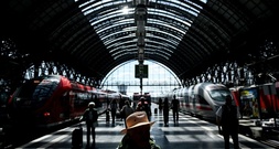 Prozess um tödliche Schüsse in Hauptbahnhof von Frankfurt am Main begonnen