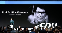 Merkel, Scholz und fast gesamtes Kabinett nehmen an Staatsakt für verstorbene Rita Süssmuth teil